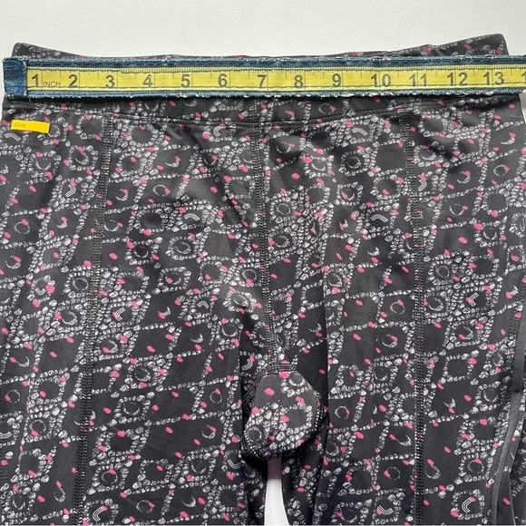 Lole Athletic Performance Yoga Running Angle Length Leggings Black Pink Small - Picture 8 of 9